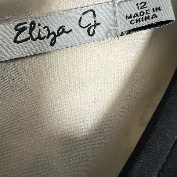 Eliza J Black and White Dress with Pink Accent - Picture 7 of 7